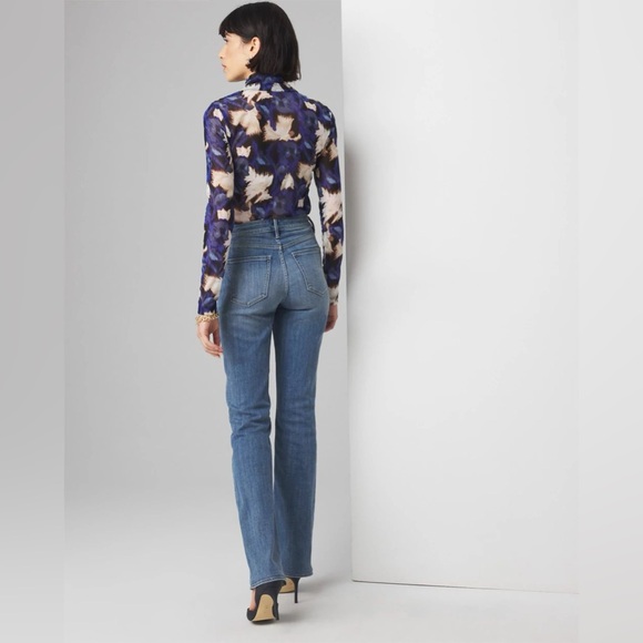 White House Black Market High-Rise Novelty Pocket Bootcut Jean Size 6 - Picture 2 of 15